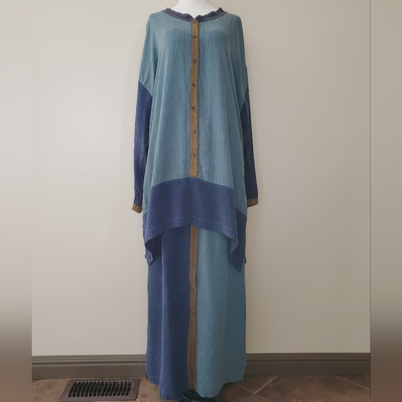 Joey Bisque Vintage Skirt Set - Picture 2 of 14